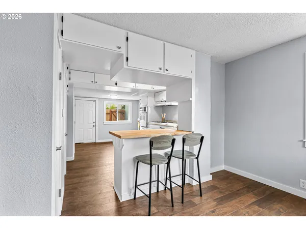 $255,000 | 745 Dakota Avenue, Medford, OR 97501