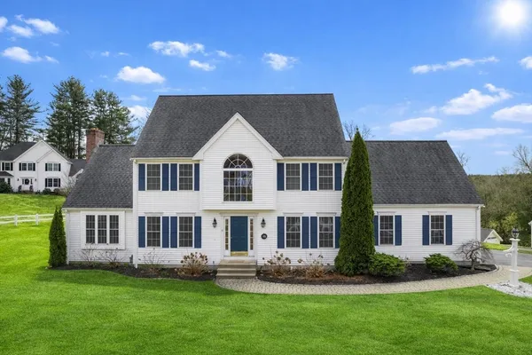 $1,050,000 | 15 Pennock Road, Ashland, MA 01721
