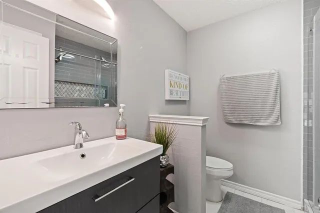 $2,300 | 8525 Mystic Trail, Fort Worth, TX 76118