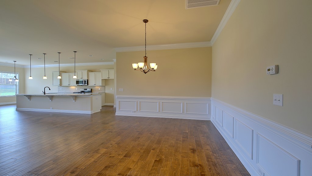 124 Rossmoor Court Anderson, SC 29621 - Photo 10 of 46