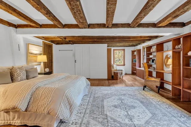 $619,000 | 60 Spruce Street, North Branford, CT 06472