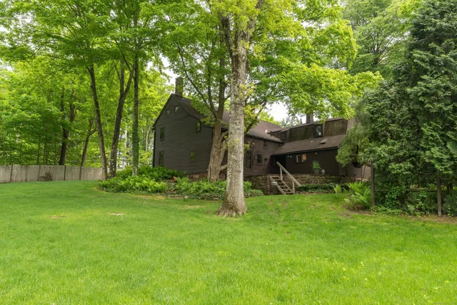 $619,000 | 60 Spruce Street, North Branford, CT 06472