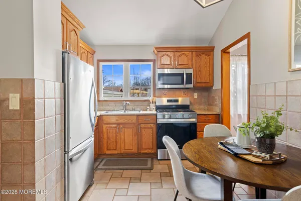$650,000 | 35 Calt Drive, Hazlet, NJ 07730