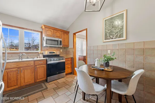 $650,000 | 35 Calt Drive, Hazlet, NJ 07730