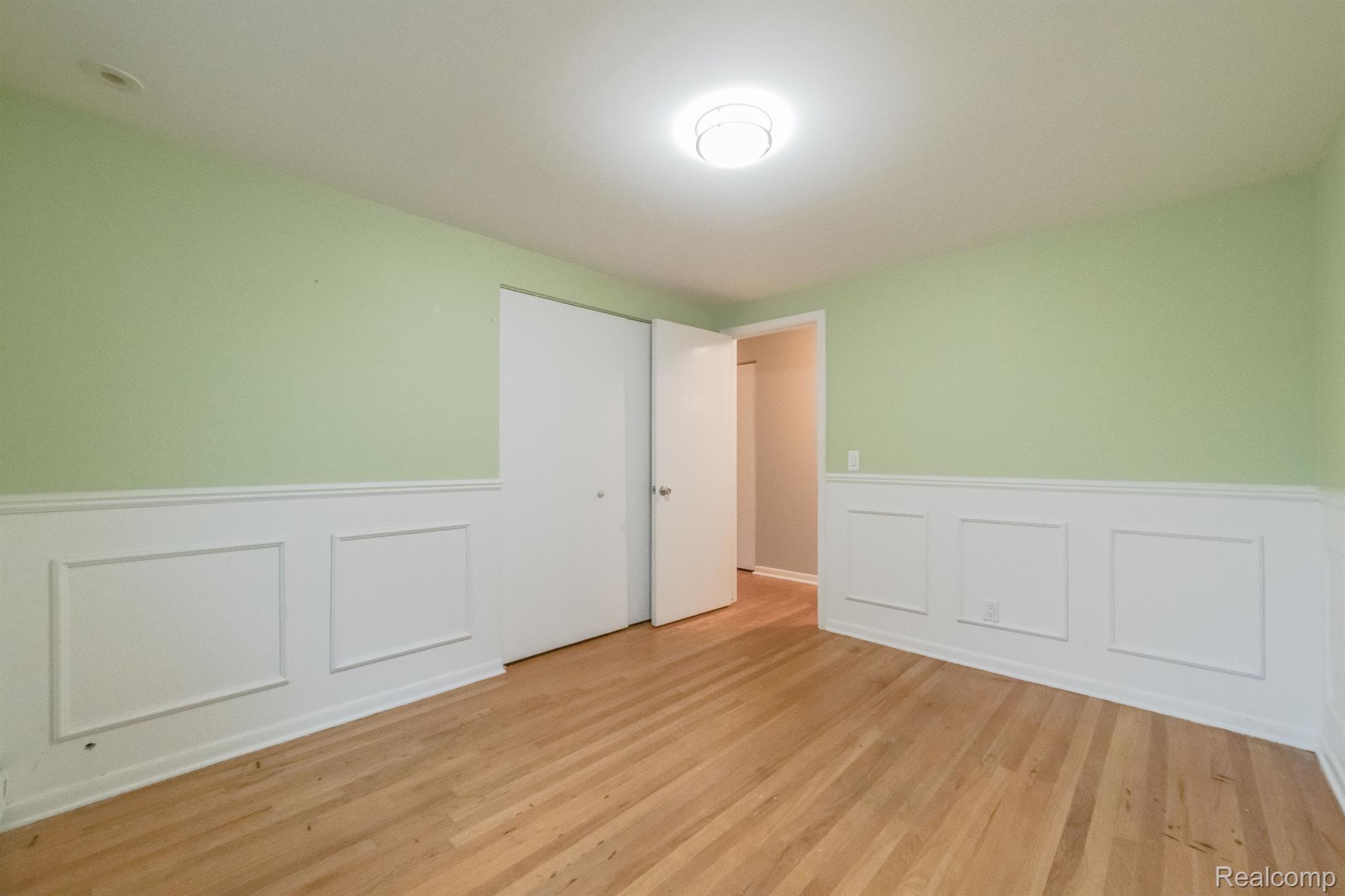 2725 Bridle Road Bloomfield Hills, MI 48304 - Photo 27 of 52 Gallery Image 27