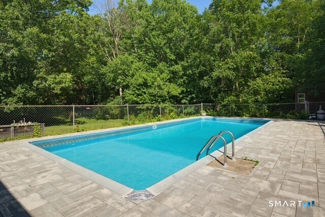 16 Crestview Terrace Wallingford, CT 06492 - Photo 30 of 33
