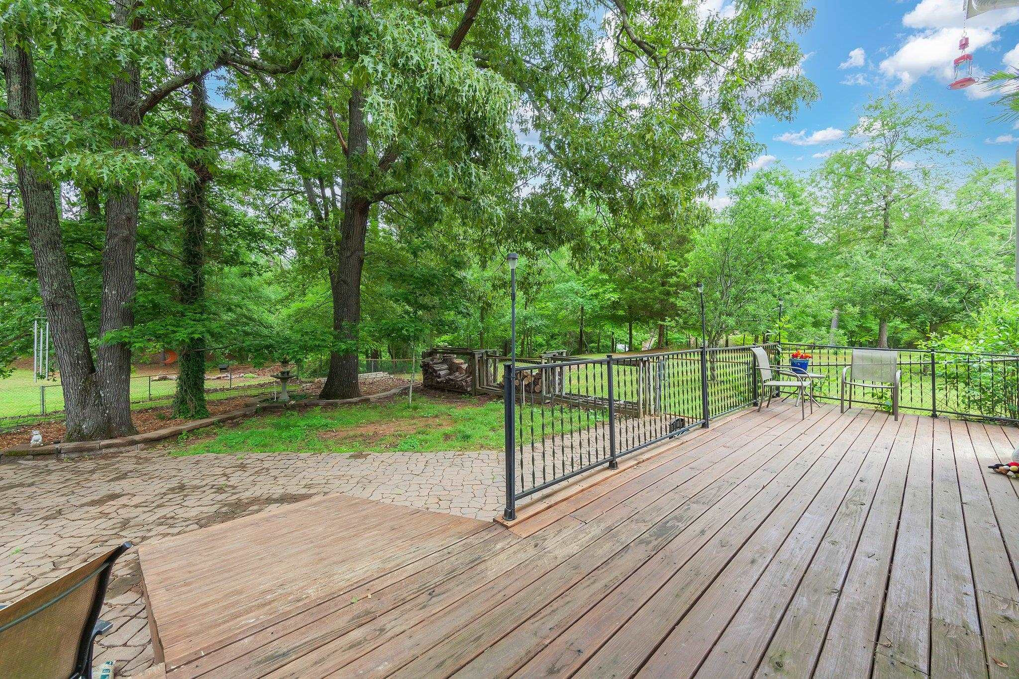 65 Jennalee Lane Medon, TN 38356 - Photo 28 of 43 a view of a yard with wooden fence