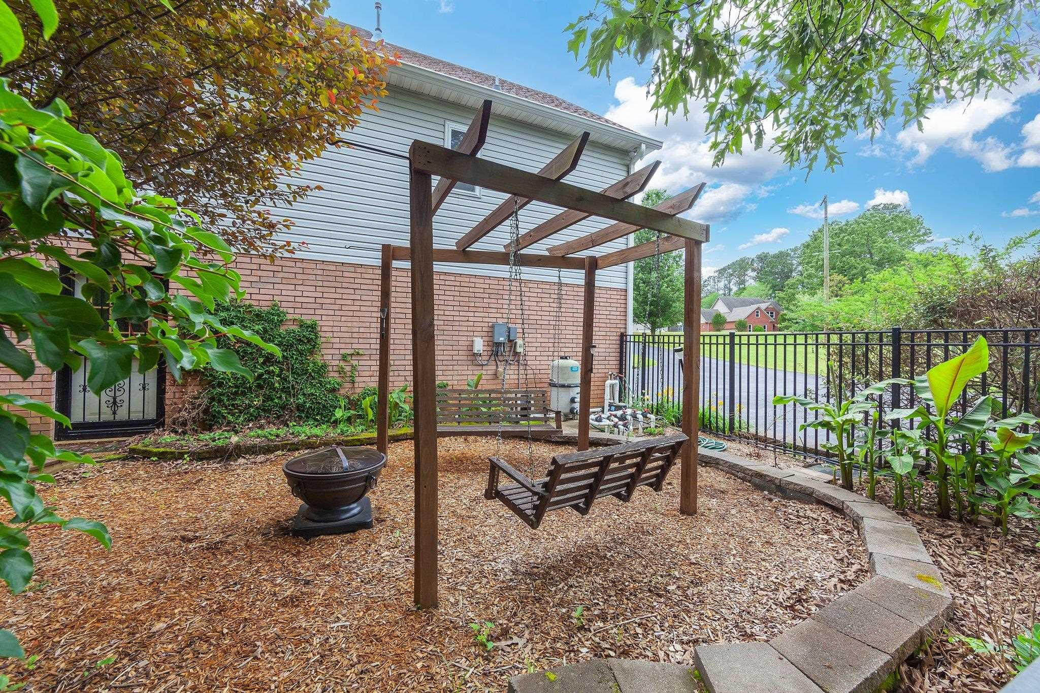 65 Jennalee Lane Medon, TN 38356 - Photo 32 of 43 a garden view with a seating space