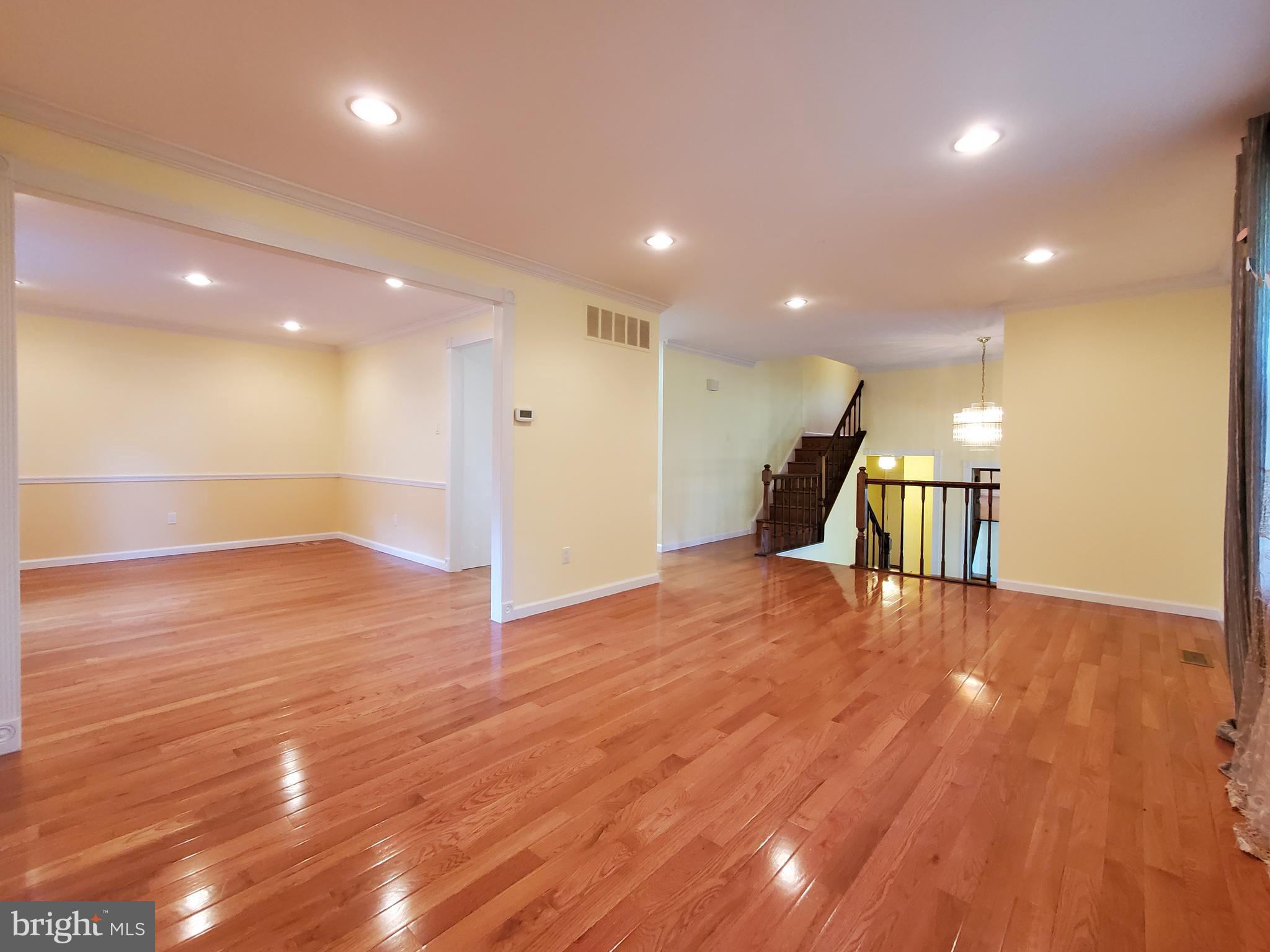 734 Bridgeview Road Feasterville-Trevose, PA 19053 - Photo 4 of 28 Gallery Image 4