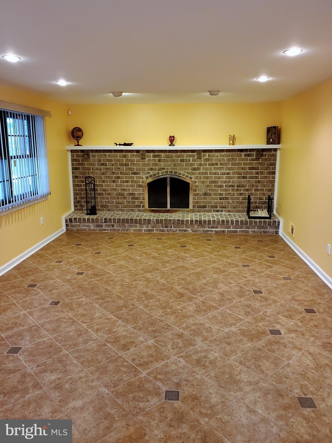 734 Bridgeview Road Feasterville-Trevose, PA 19053 - Photo 10 of 28 Gallery Image 10