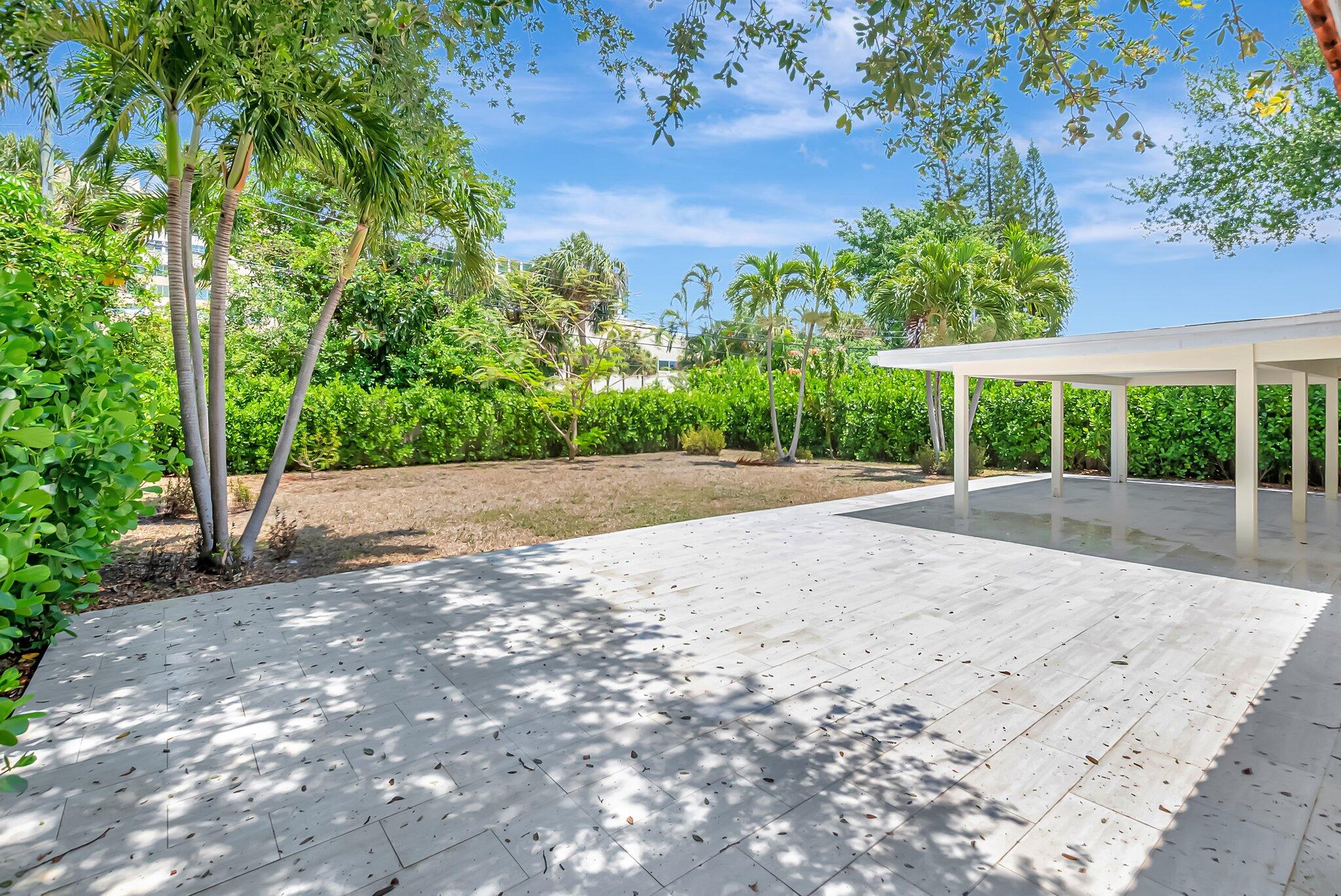 701 Northwest 8th Avenue Boca Raton, FL 33486 - Photo 31 of 40 Patio