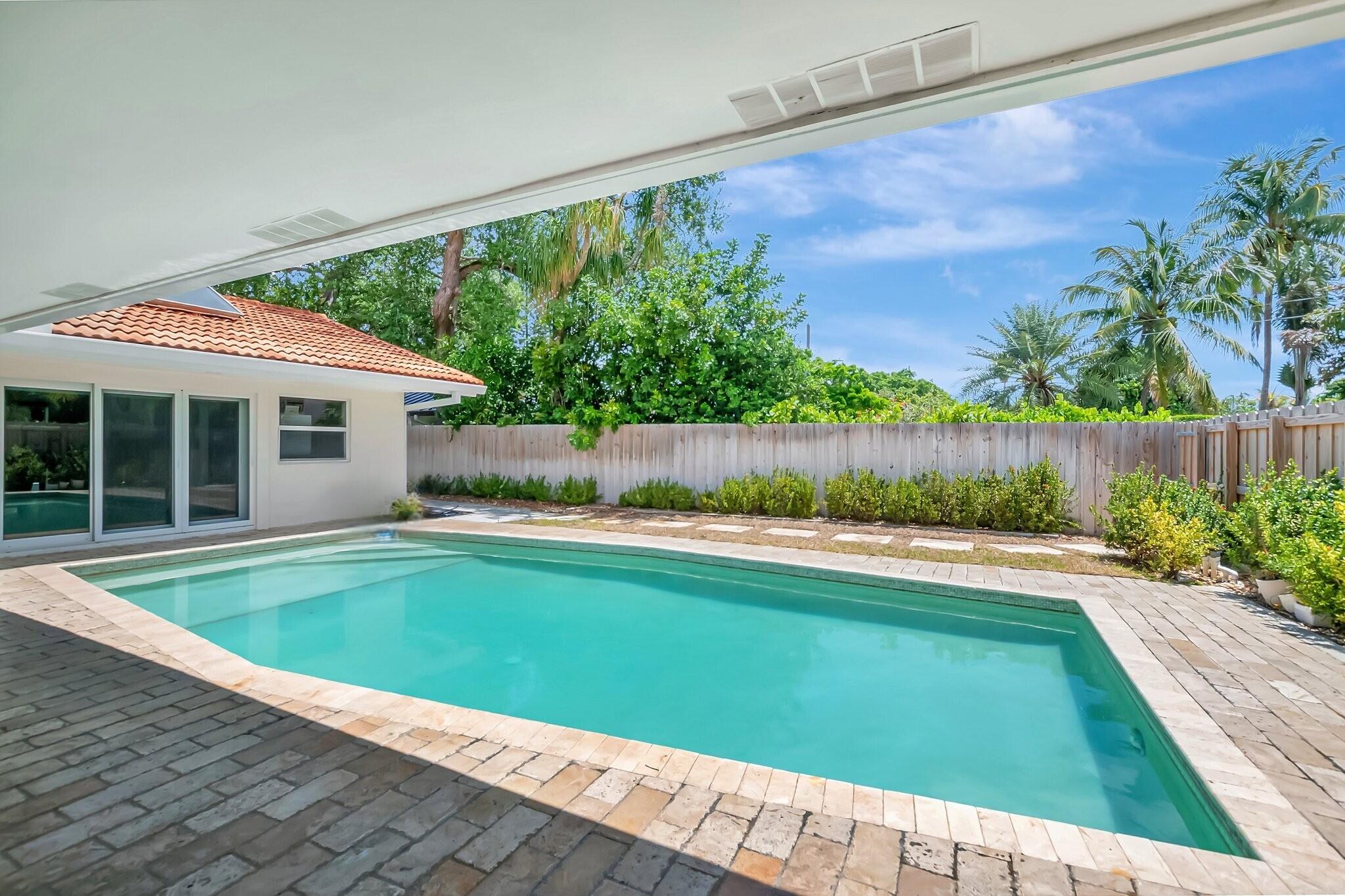 701 Northwest 8th Avenue Boca Raton, FL 33486 - Photo 7 of 40 c8b8890e-d948-433b-8110-aa8320a36b57