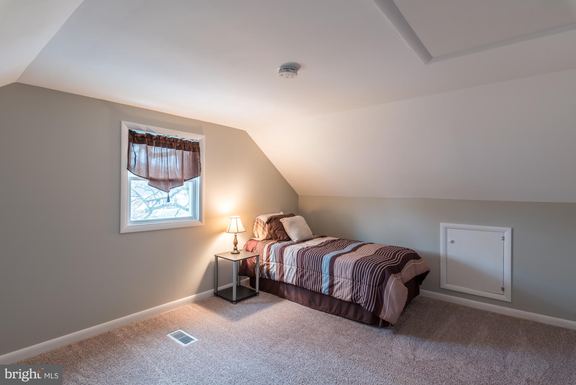 526 Radio Road Elizabethtown, PA 17022 - Photo 14 of 20 Gallery Image 14