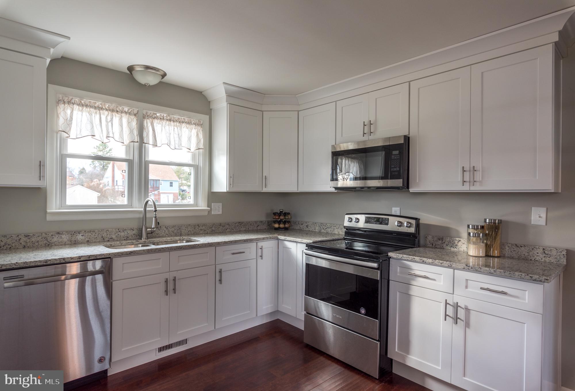 526 Radio Road Elizabethtown, PA 17022 - Photo 5 of 20 Gallery Image 5