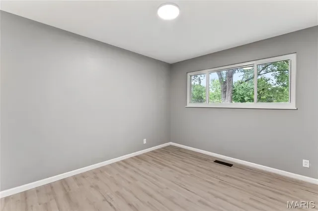 $200,000 | 1480 Burning Tree Drive, Florissant, MO 63033