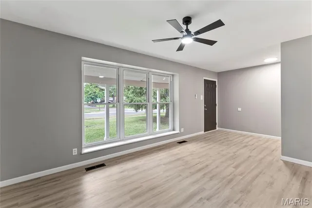 $200,000 | 1480 Burning Tree Drive, Florissant, MO 63033