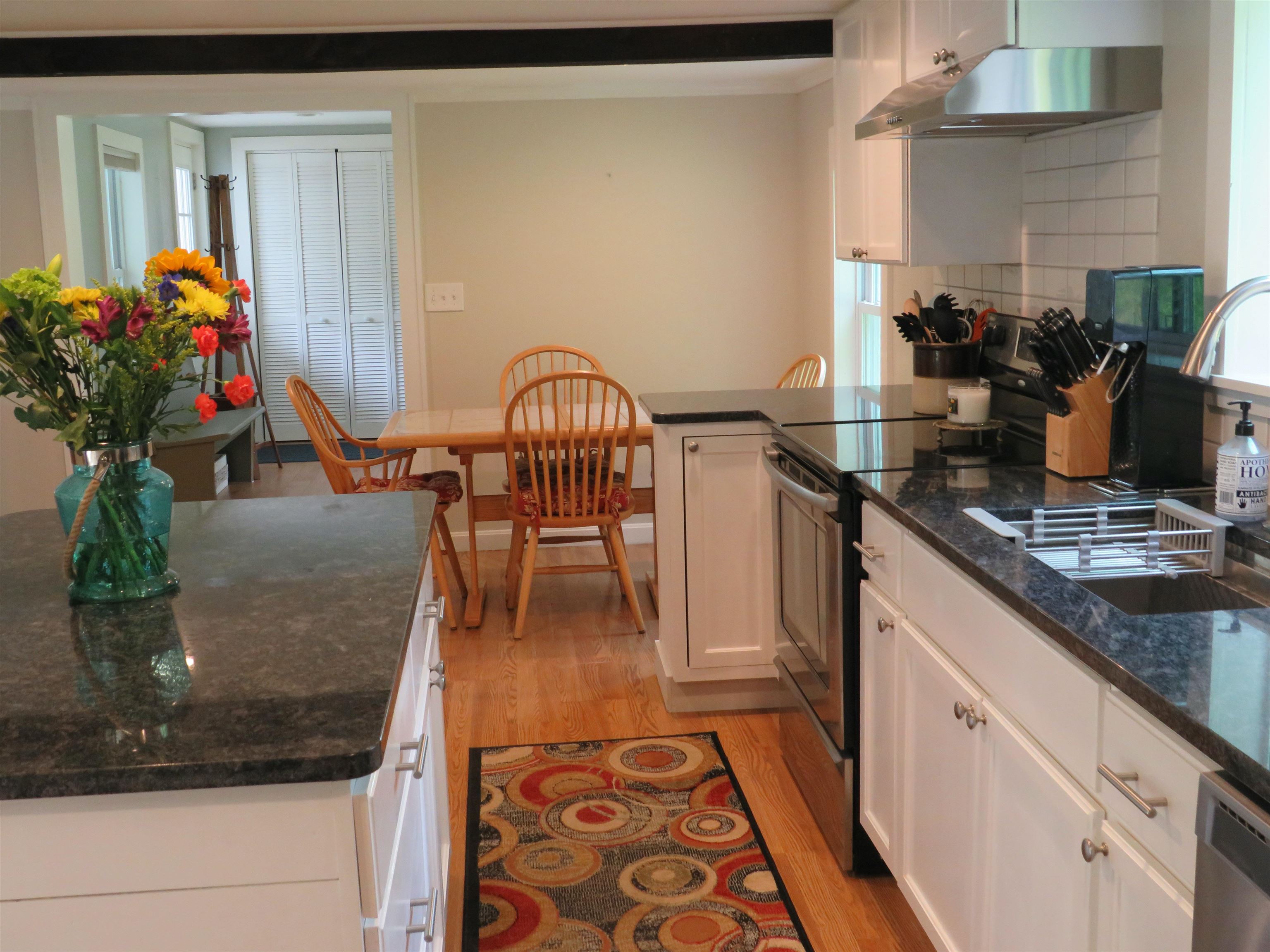 21 Storrs Hill Road Lebanon, NH 03766 - Photo 8 of 27