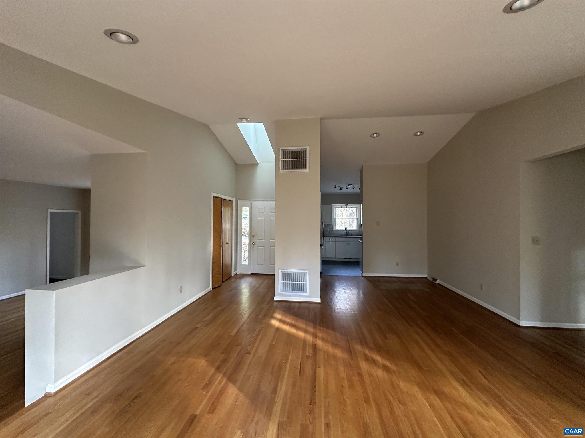 640 Big Oak Road Charlottesville, VA 22903 - Photo 2 of 6