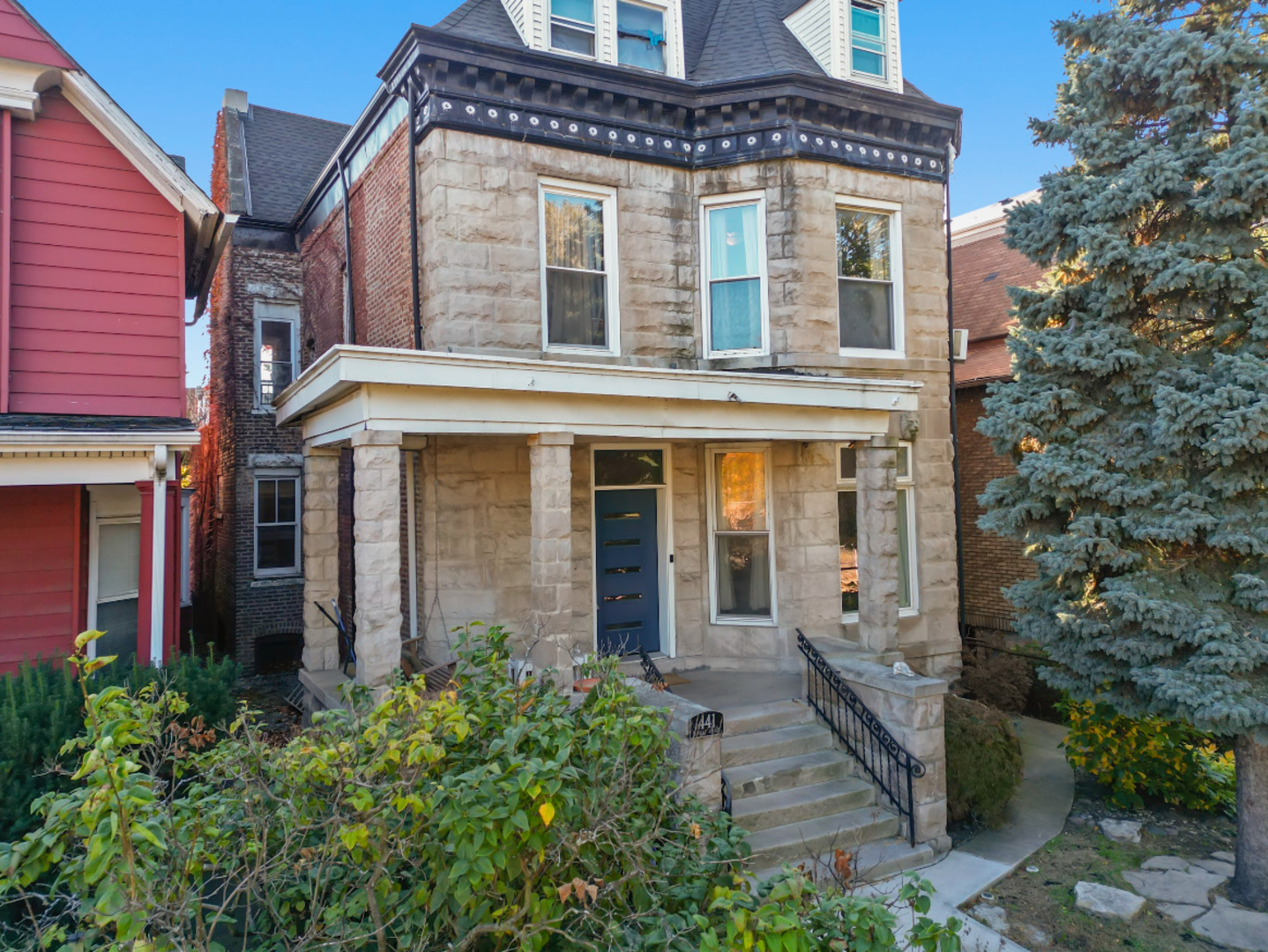 441 East 42nd Street Chicago, IL 60653 - Photo 1 of 41