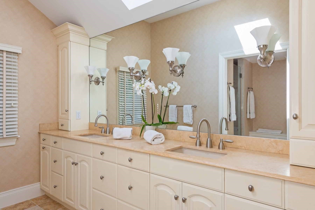 2 Open Drive Sandwich, MA 02563 - Photo 18 of 34 a bathroom with mirror and