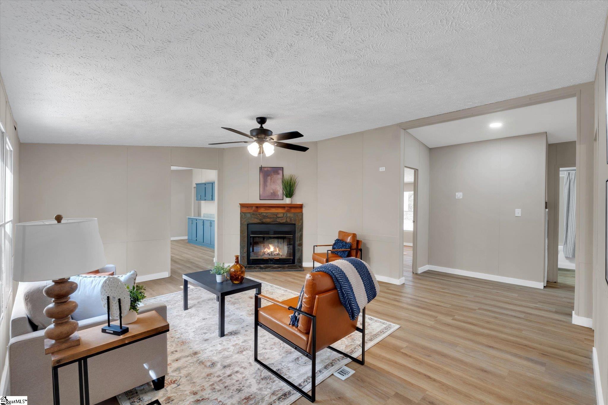 210 Georgetown Drive Liberty, SC 29657 - Photo 2 of 22 Gallery Image 2