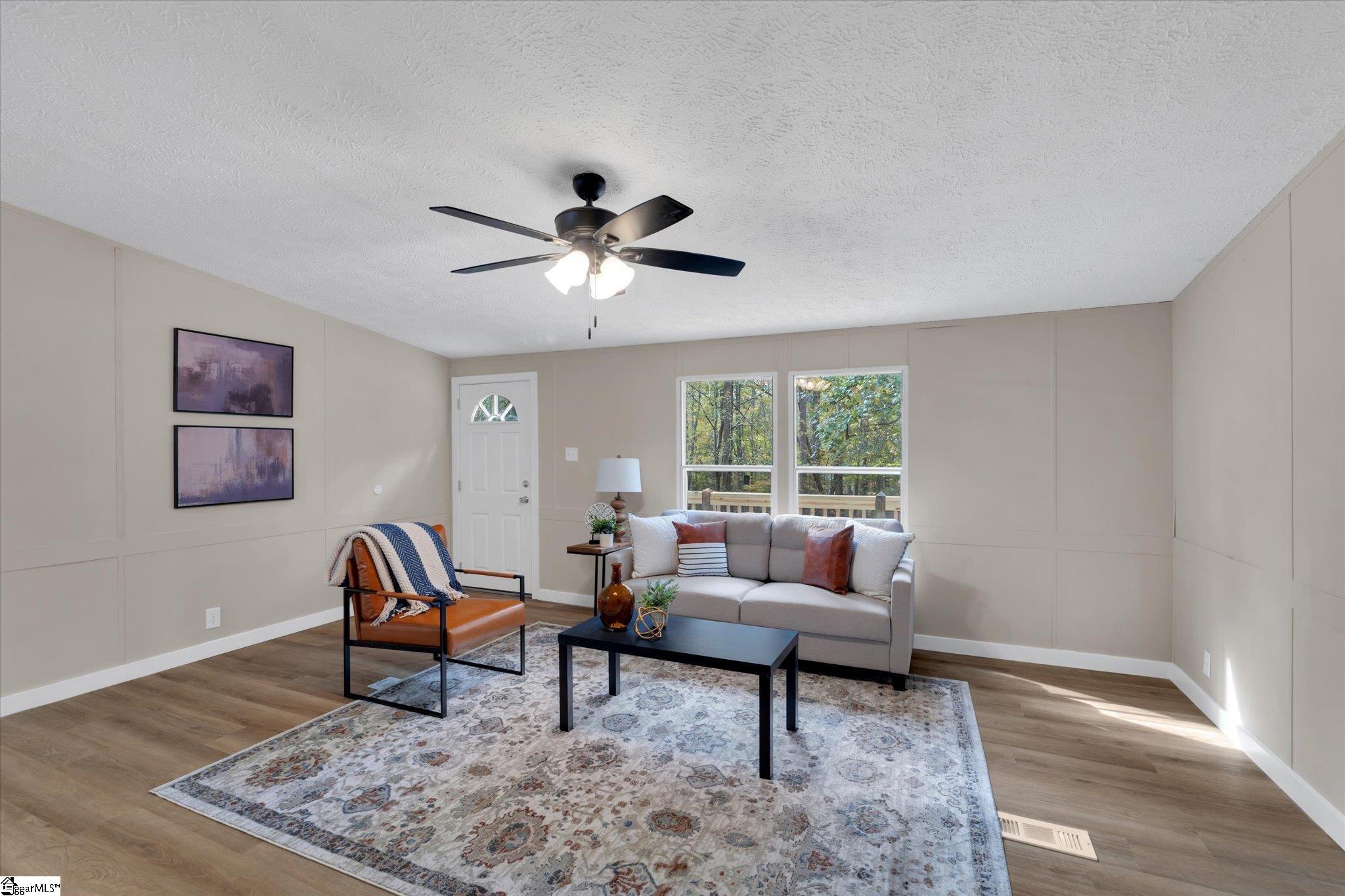 210 Georgetown Drive Liberty, SC 29657 - Photo 4 of 22 Gallery Image 4