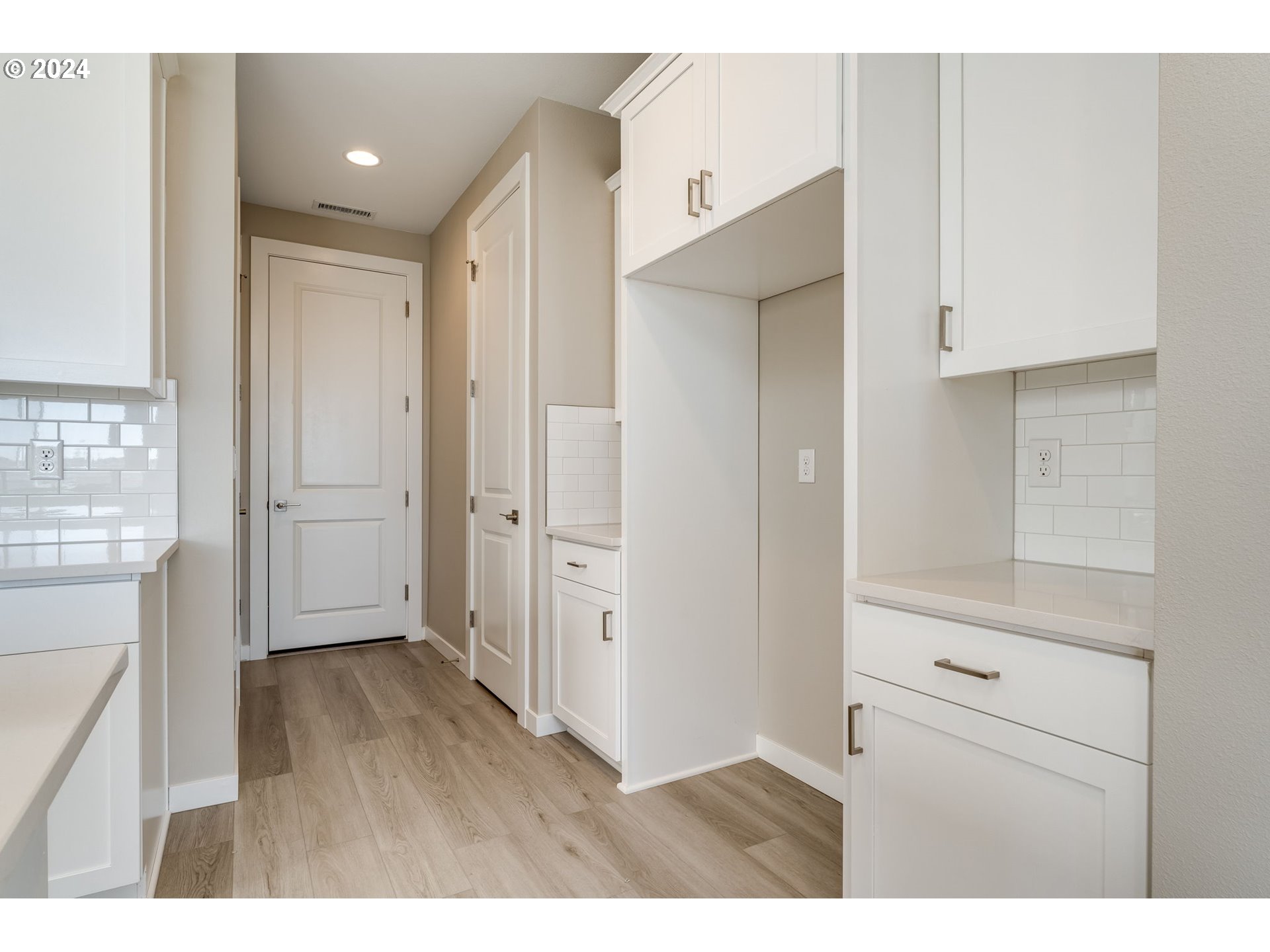 721 Northwest 178th Street Ridgefield, WA 98642 - Photo 11 of 44
