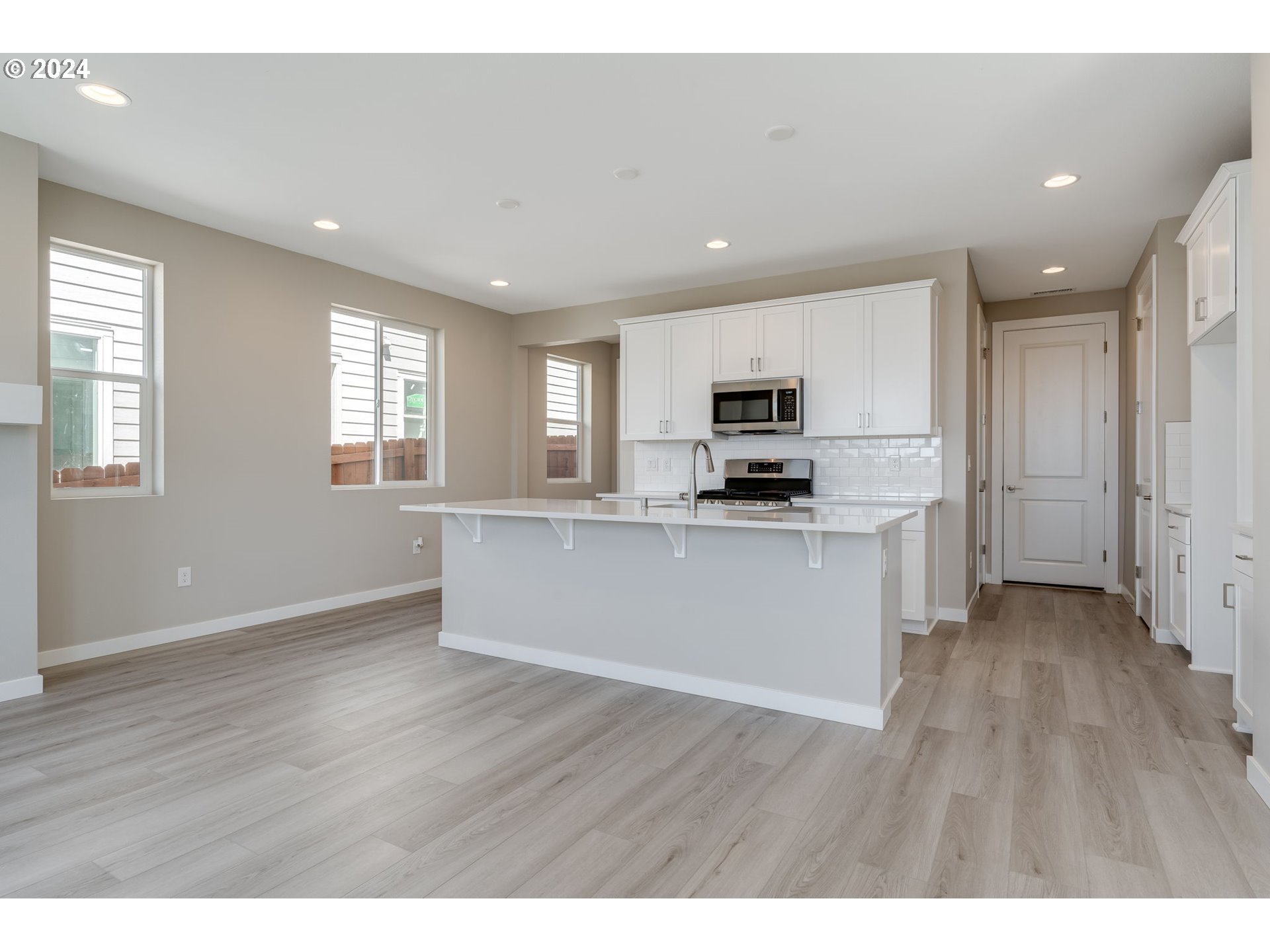 721 Northwest 178th Street Ridgefield, WA 98642 - Photo 15 of 44