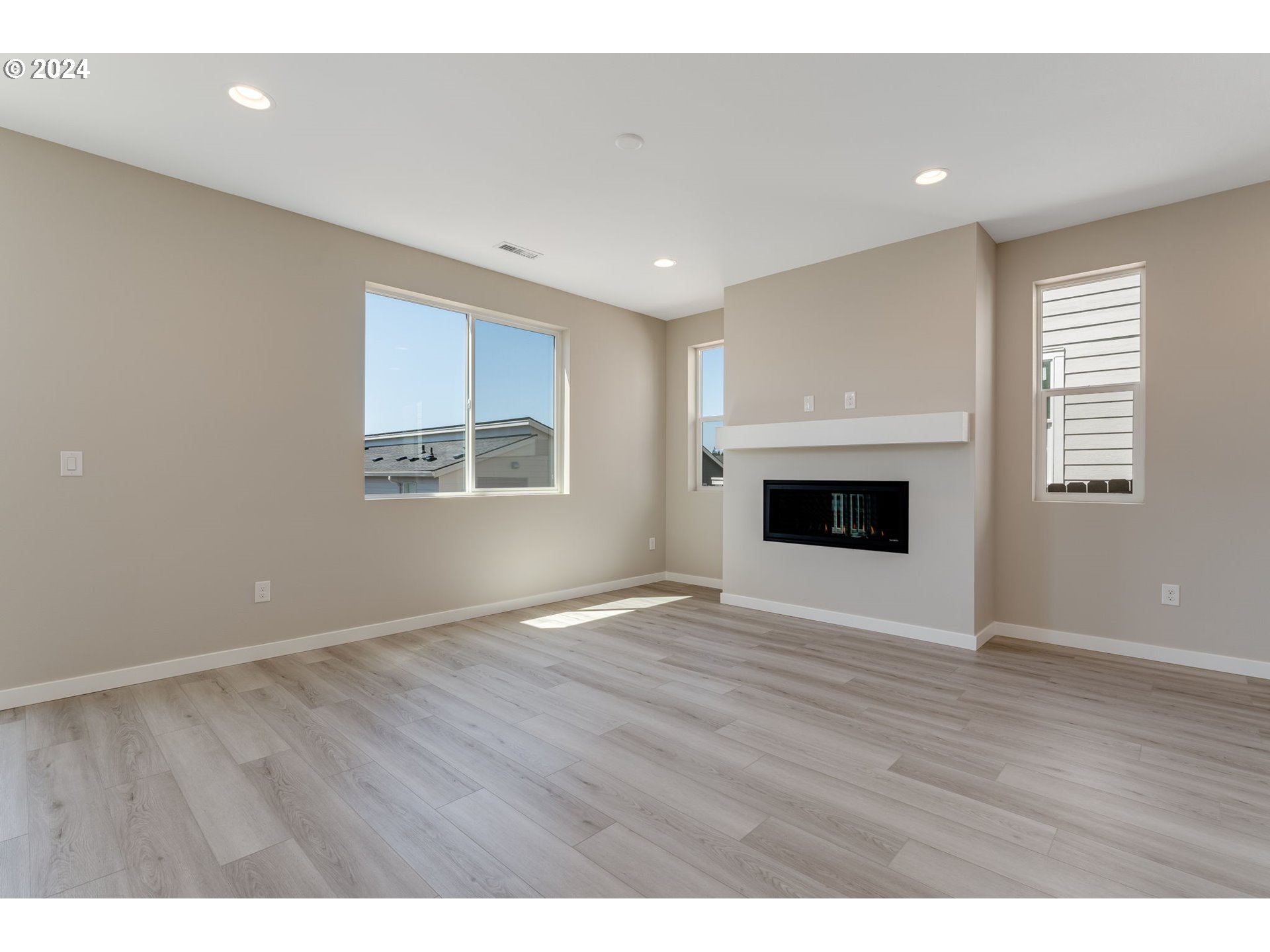 721 Northwest 178th Street Ridgefield, WA 98642 - Photo 17 of 44