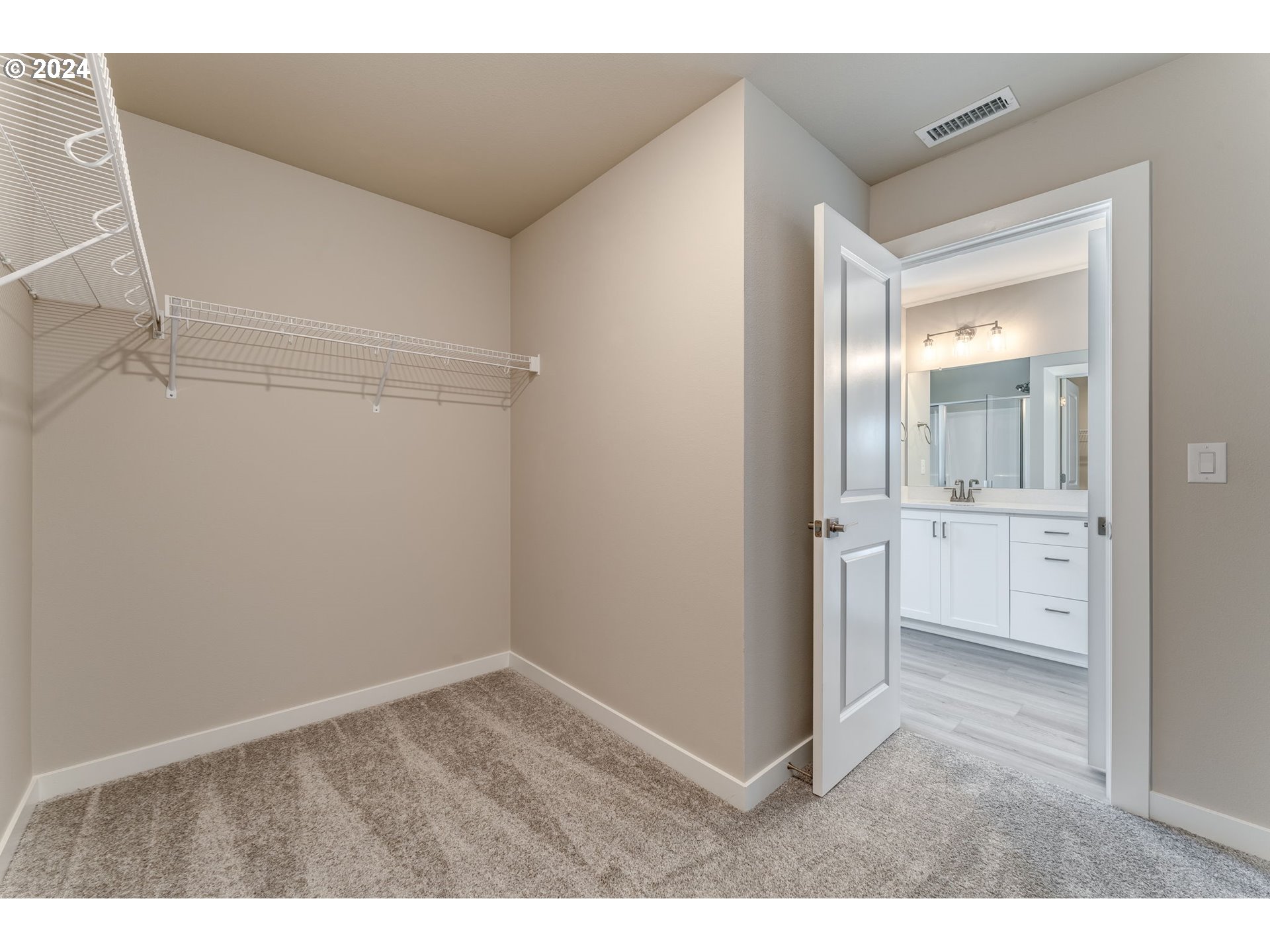 721 Northwest 178th Street Ridgefield, WA 98642 - Photo 34 of 44