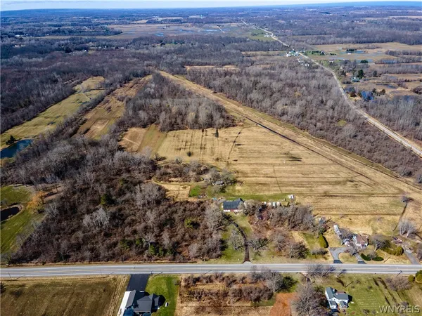 $750,000 | 3316 Beebe Road, Wilson, NY 14108