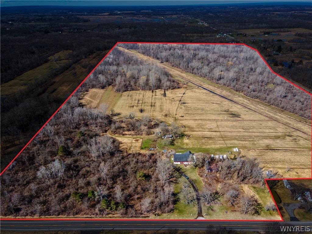 3316 Beebe Road Wilson, NY 14108 - Photo 2 of 28