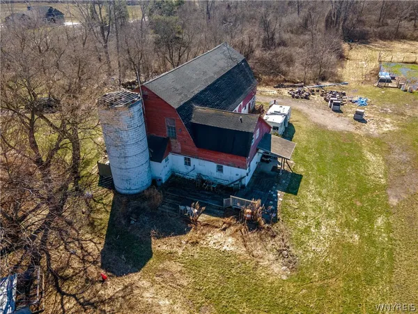 $750,000 | 3316 Beebe Road, Wilson, NY 14108