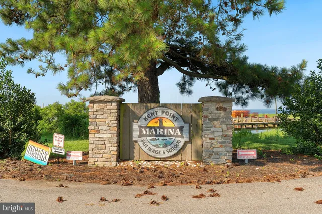 a sign that is on the side of the road