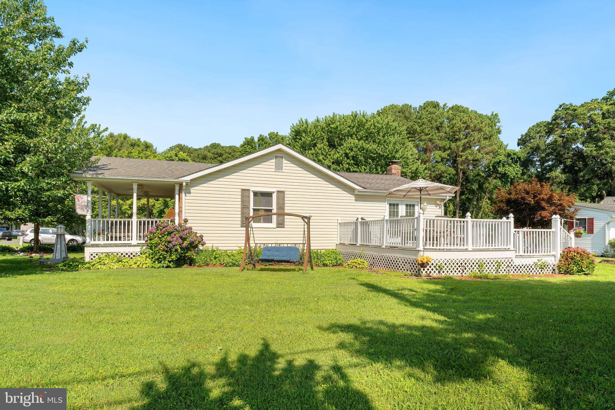 116 Kent Point Road Stevensville, MD 21666 - Photo 3 of 32 Multiple decks and outdoor space