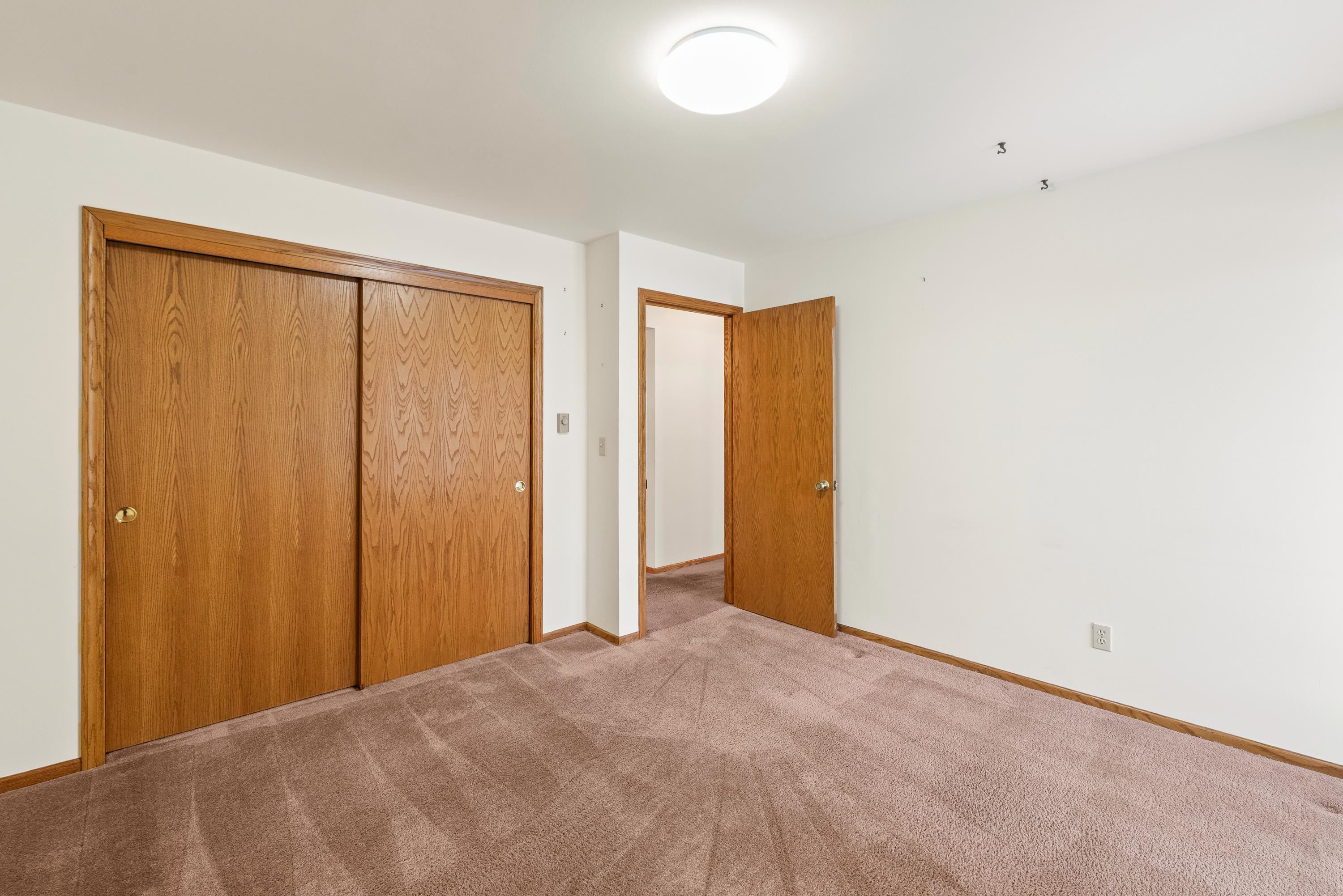 N6614 South Crystal Lake Road Beaver Dam, WI 53916 - Photo 17 of 51