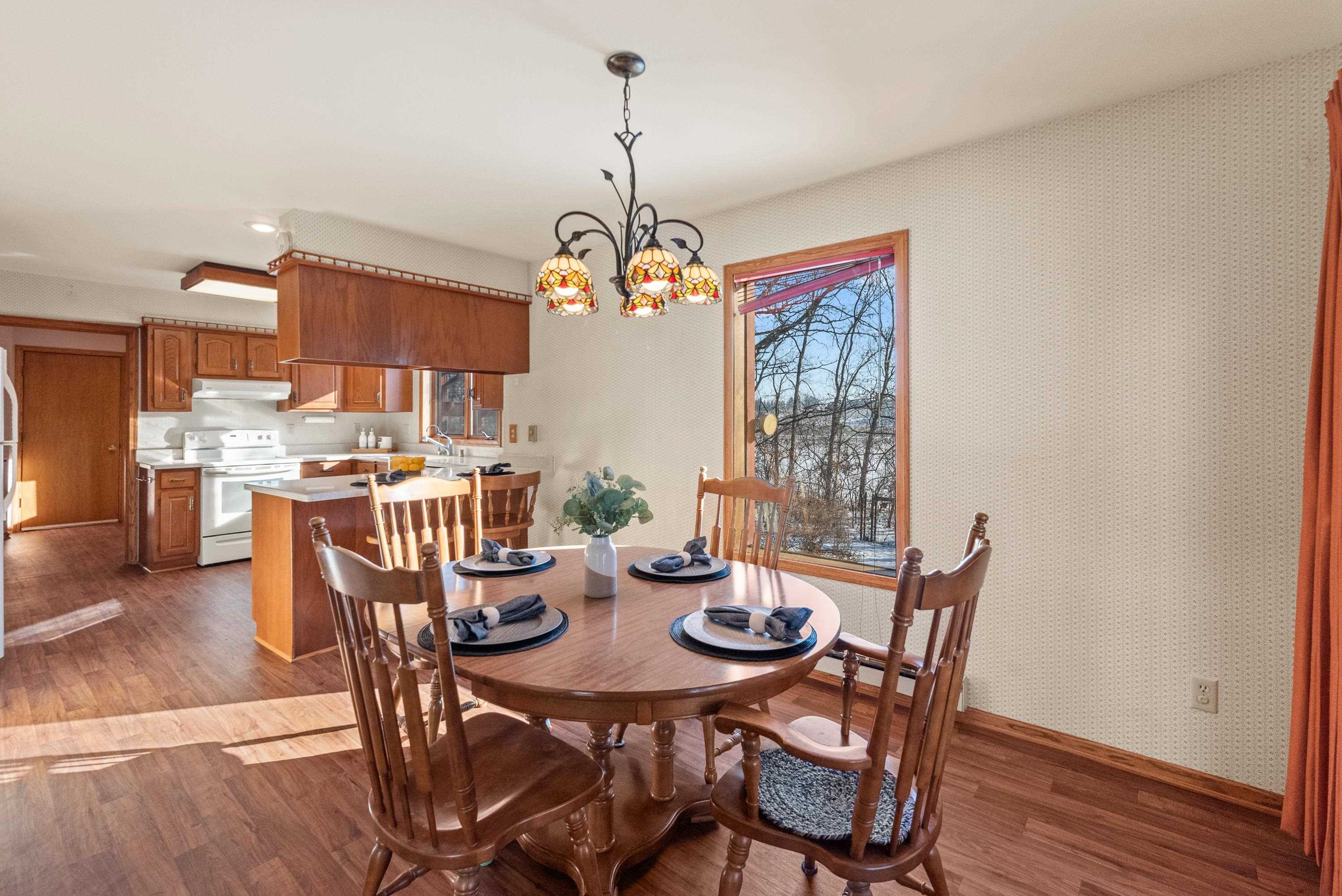 N6614 South Crystal Lake Road Beaver Dam, WI 53916 - Photo 10 of 51