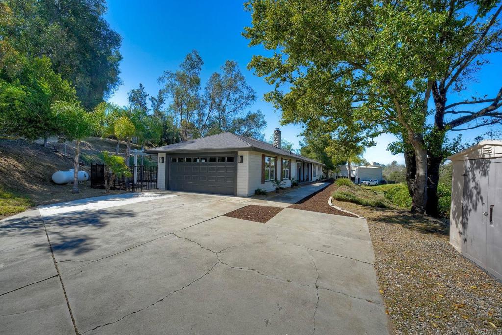 2830 Green Canyon Road Fallbrook, CA 92028 - Photo 34 of 43 Shed will convey.