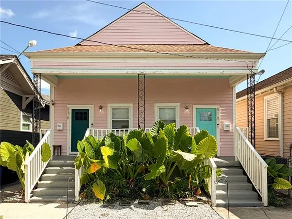 $1,450 | 518 South Telemachus Street, New Orleans, LA 70119