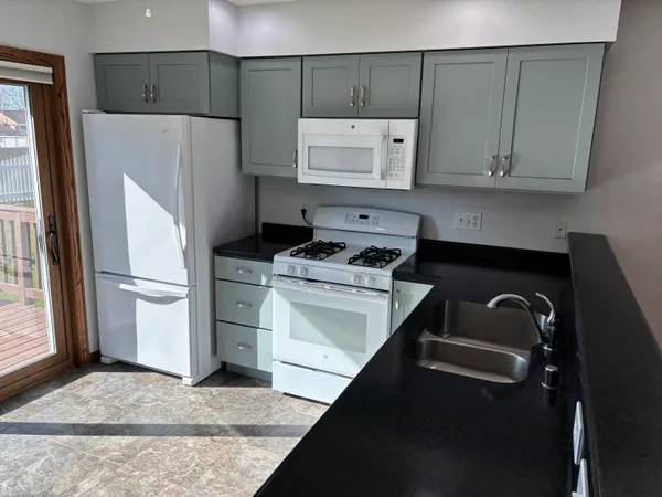 $284,900 | 3138 Linden Drive, La Crosse, WI 54601