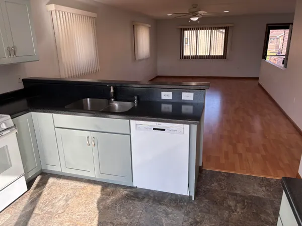 $284,900 | 3138 Linden Drive, La Crosse, WI 54601