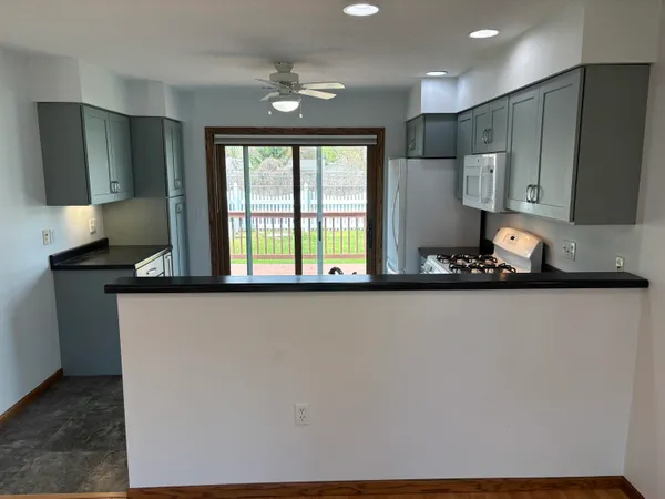 $274,900 | 3138 Linden Drive, La Crosse, WI 54601
