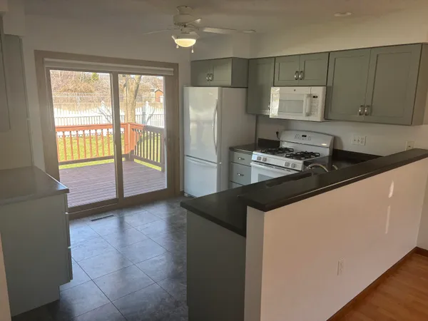 $284,900 | 3138 Linden Drive, La Crosse, WI 54601