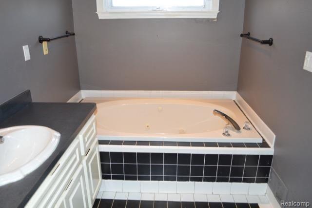7217 Bluebill Road Algonac, MI 48001 - Photo 22 of 41