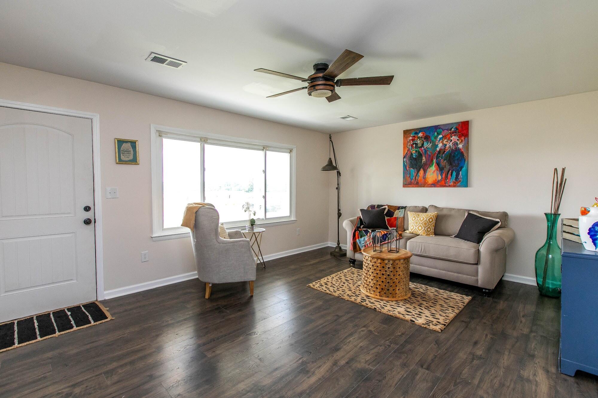 2009 Brassfield Road Richmond, KY 40475 - Photo 5 of 28 F0555AEA-8D55-43ED-BAEA-461F81D9C3AC
