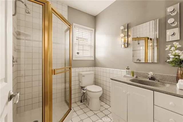 $1,170,000 | 1640 North Lincoln Street, Burbank, CA 91506