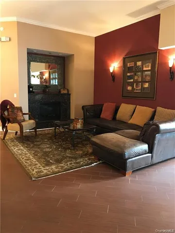 $289,000 | 100 New Roc City Place, Unit 206, New Rochelle, NY 10801