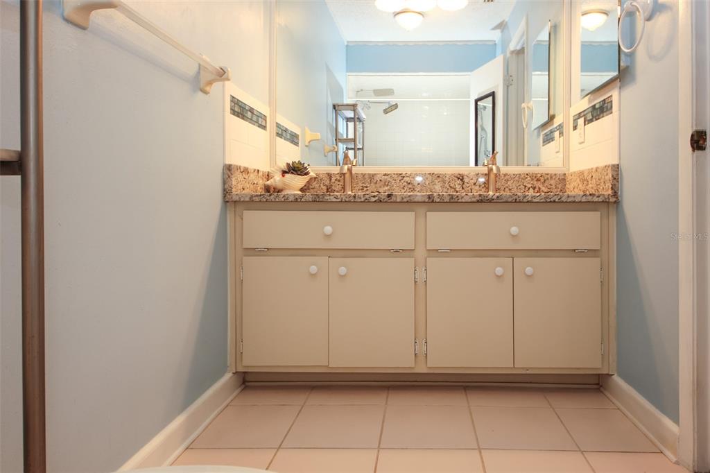 12432 Knollbrook Lane Hudson, FL 34669 - Photo 17 of 34