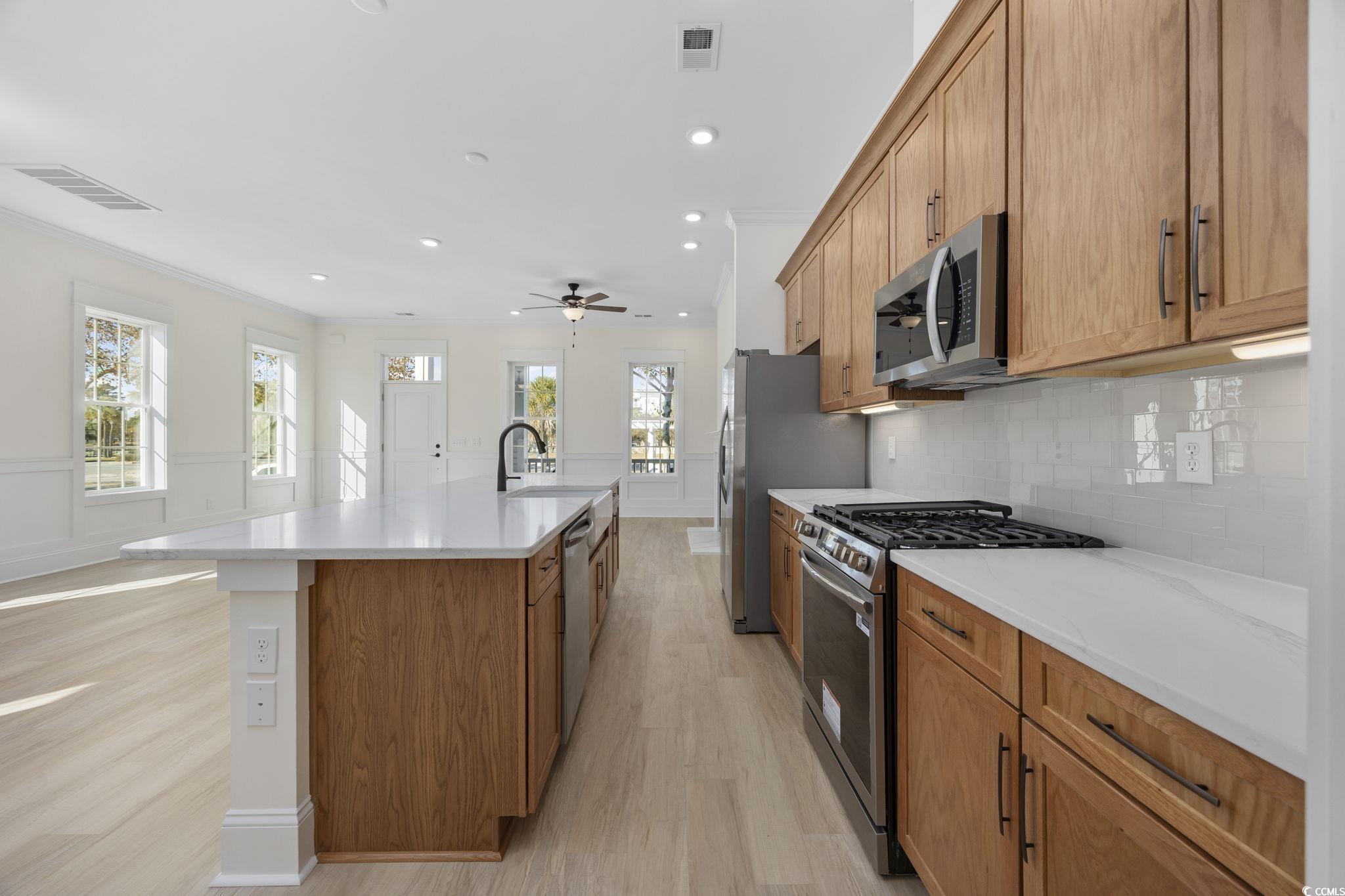 976 Farrow Parkway, Unit A Myrtle Beach, SC 29577 - Photo 11 of 33