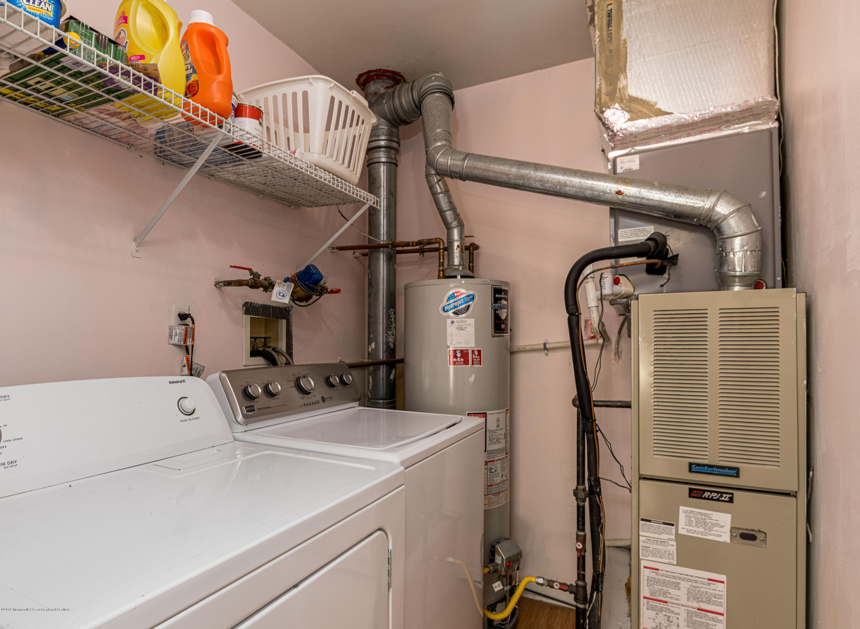 72 F Winthrop Road, Unit 72F Monroe Township, NJ 08831 - Photo 16 of 28 Laundry Room